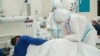 "Все силы брошены на помощь пациентам с COVID-19". В Новосибирской области больницы могут прекратить оказание первичной помощи